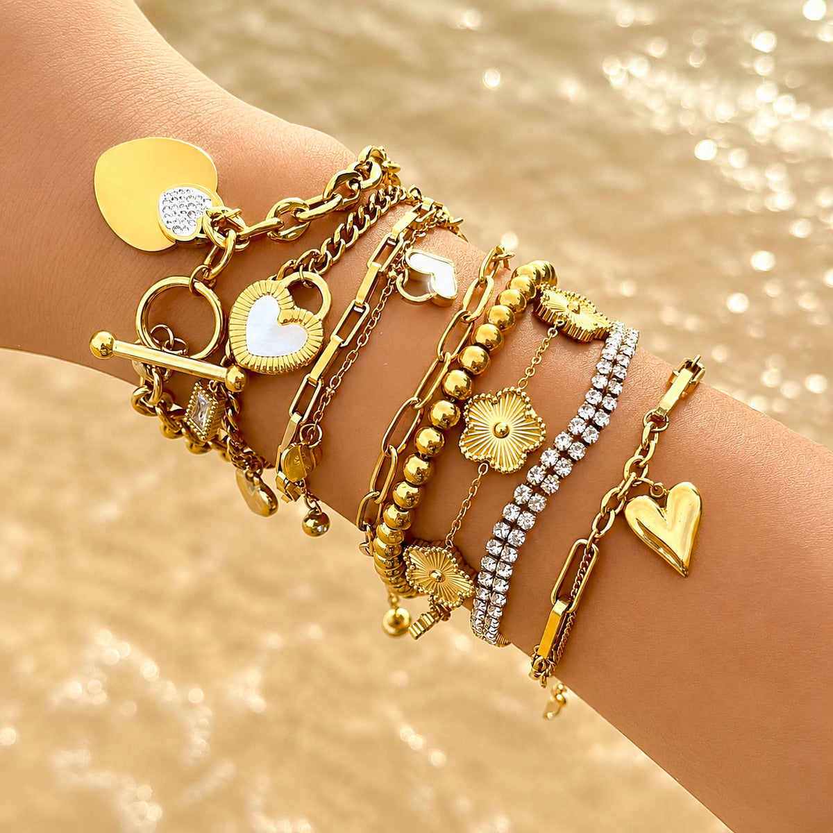 Hearts PVD Gold-Plated Steel Bracelet - Intensity