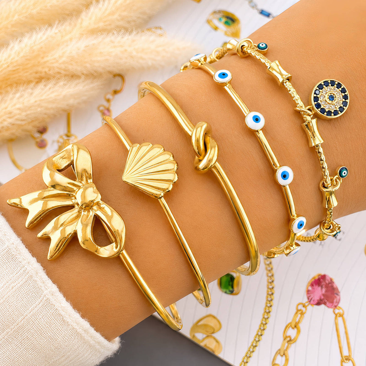 Seashell PVD Gold-Plated Steel Bracelet - Intensity