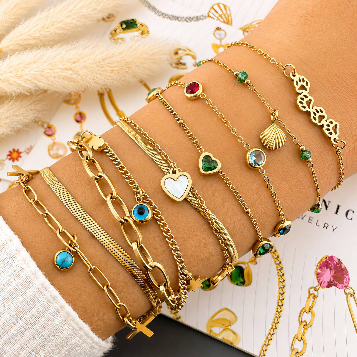 Hearts PVD Gold-Plated Steel Bracelet - Intensity