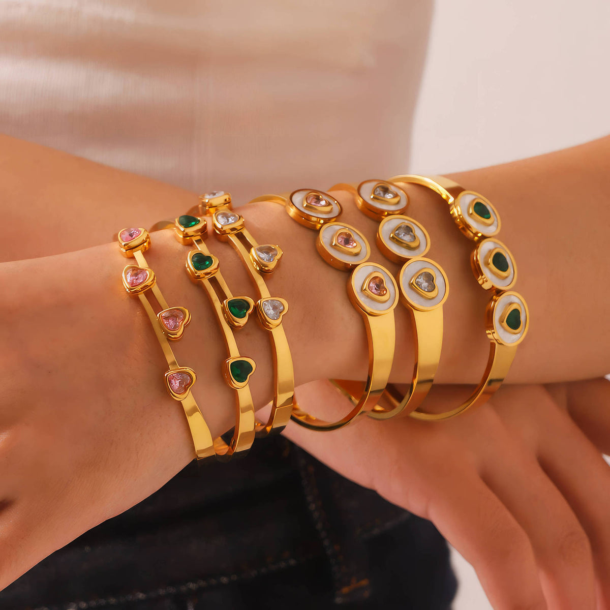 Hearts PVD Gold-Plated Steel Bracelet - Intensity