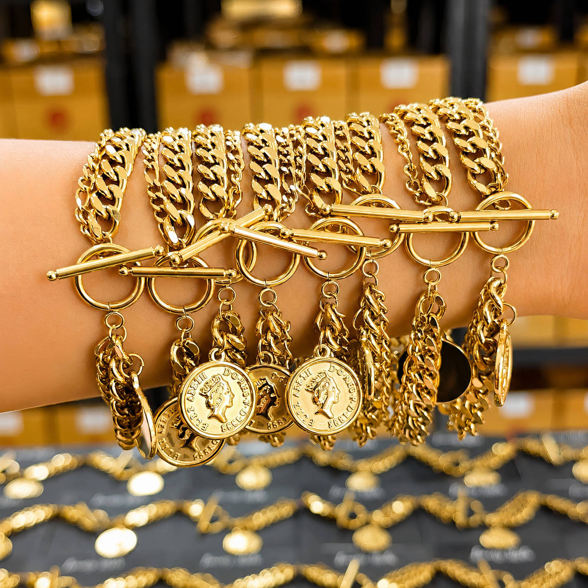 Coin PVD Gold-Plated Stainless Steel Bracelet - Intensity